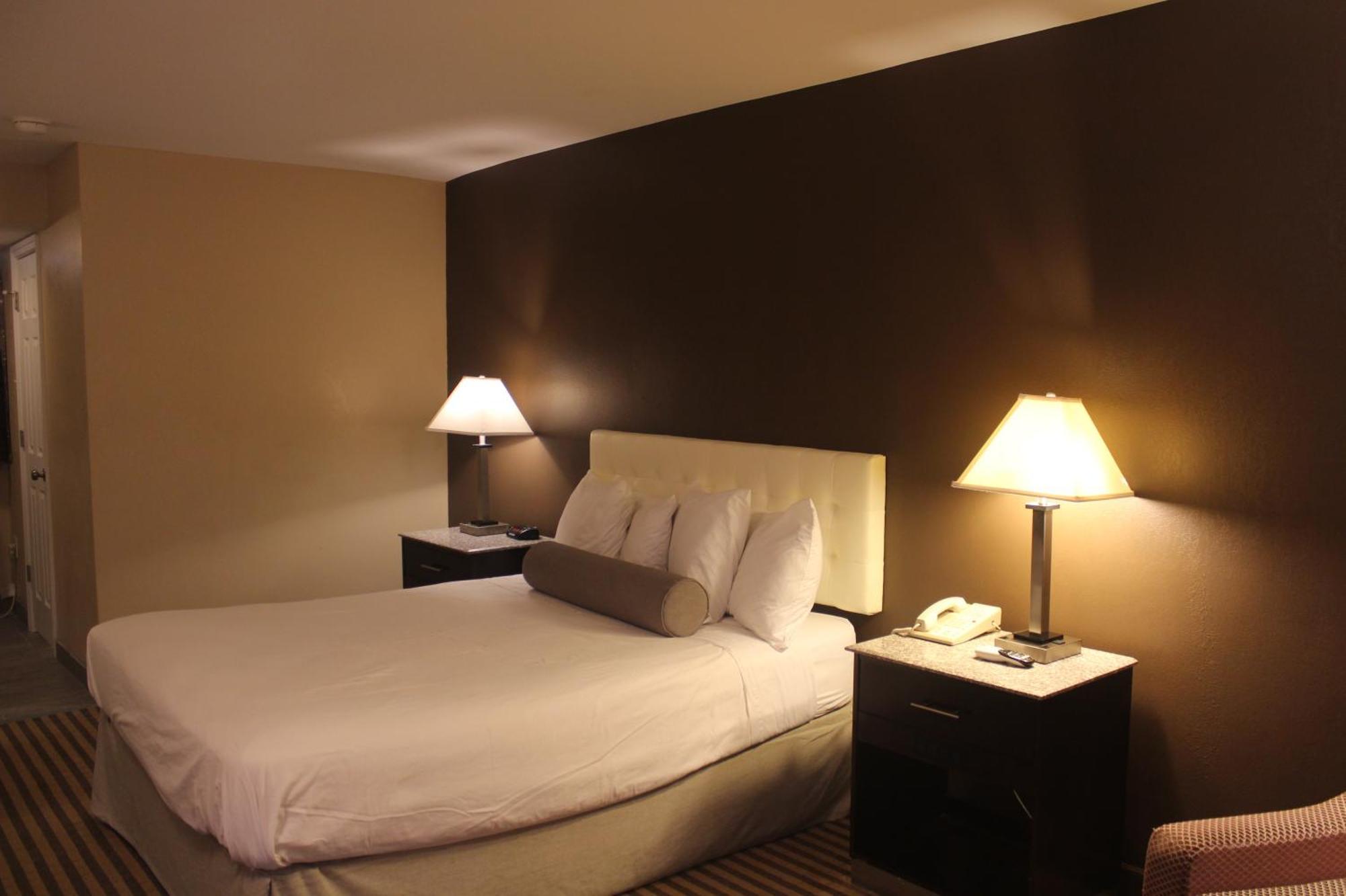 Travelodge By Wyndham Bellmawr Esterno foto